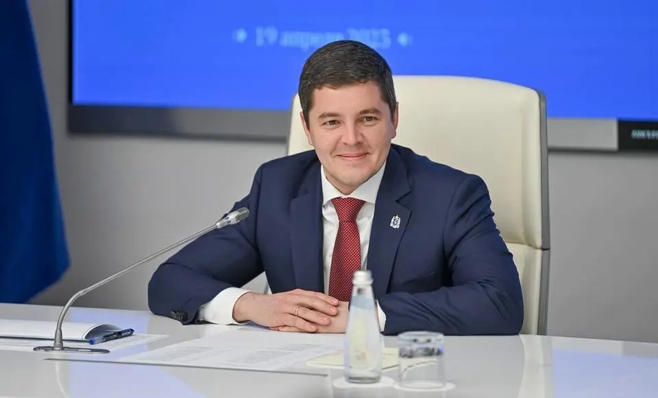 Дмитрий Артюхов встретился с депутатами Законодательного Собрания ЯНАО