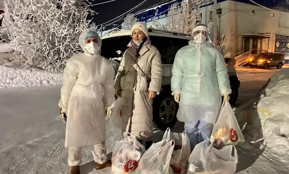 Волонтёры помогли многодетной семье, заболевшей коронавирусом