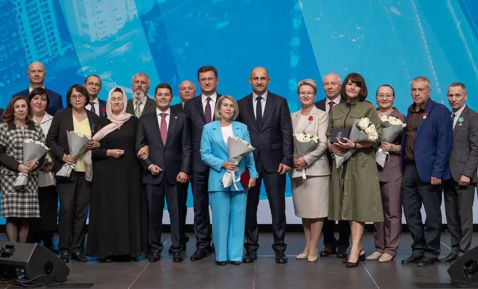 Награды за труд и вклад в развитие Нового Уренгоя вручены в год 50‑летия города