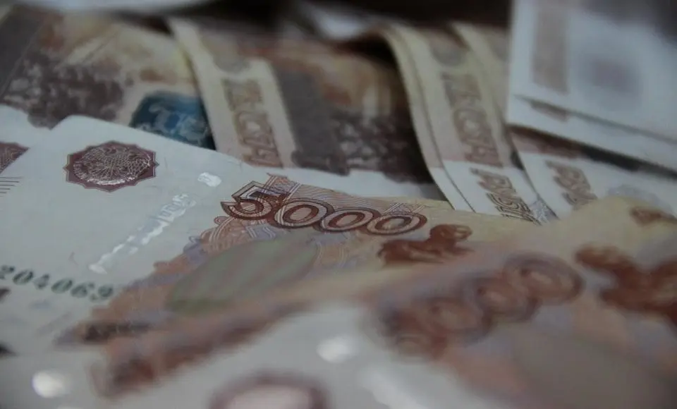 Салехардские полицейские расследуют дело о крупном мошенничестве