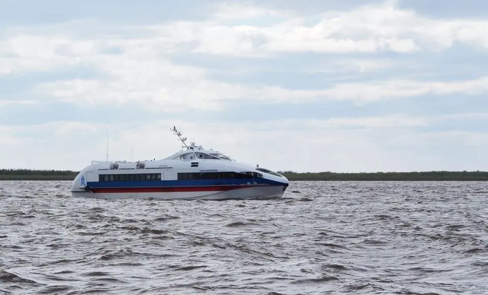 До конца навигации осталось меньше месяца