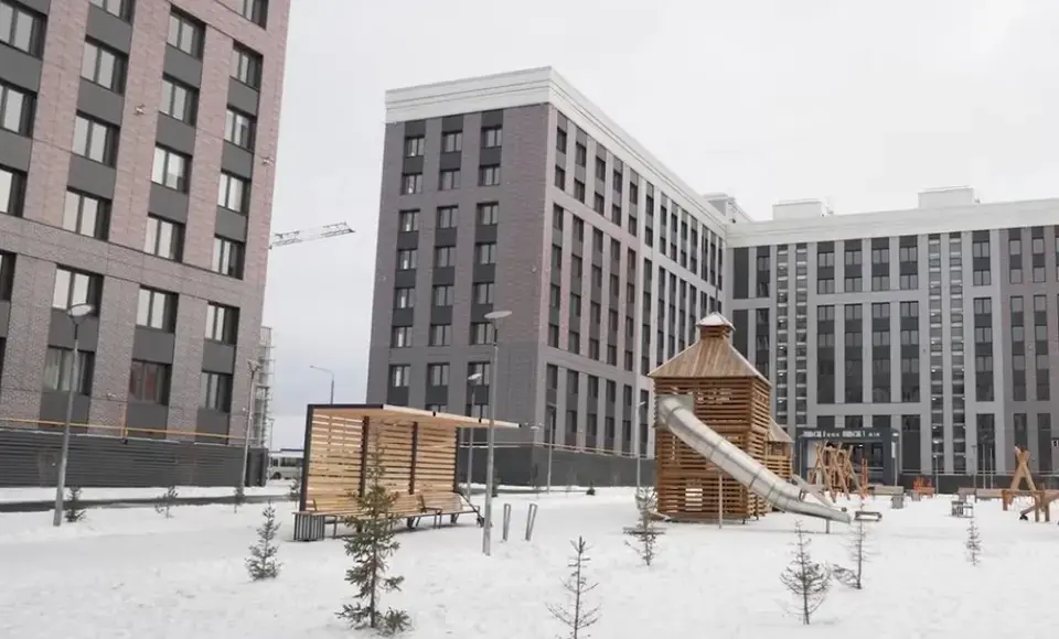 Важный шаг в развитии города. Большая радость – ключи от новой квартиры в руках