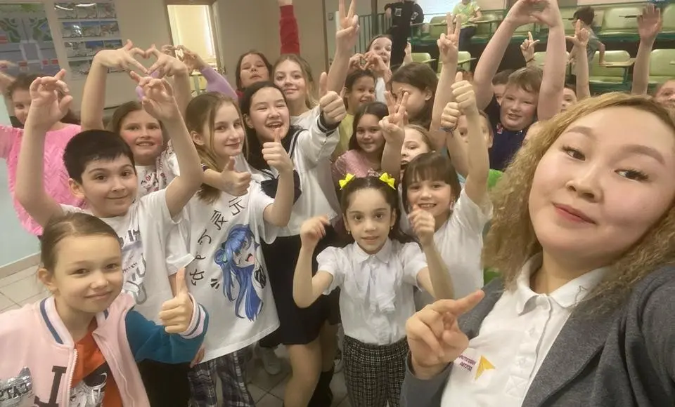 Ямальский учитель. Урок проведёт и на оленьей упряжке прокатит