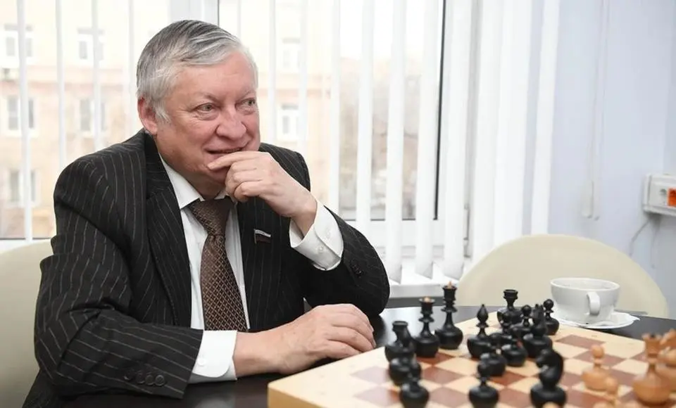 Салехард посетит Анатолий Карпов