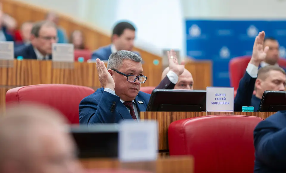 Сформирован в полном составе и правомочен. Задачи и рекорды ямальского парламента восьмого созыва