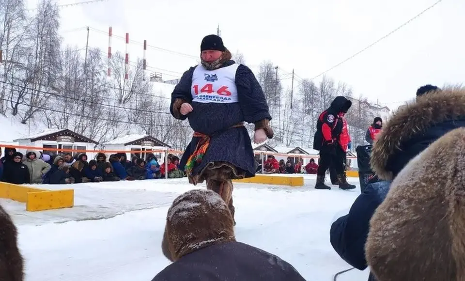 Силач со Дня оленевода пожертвовал выигрыш на СВО