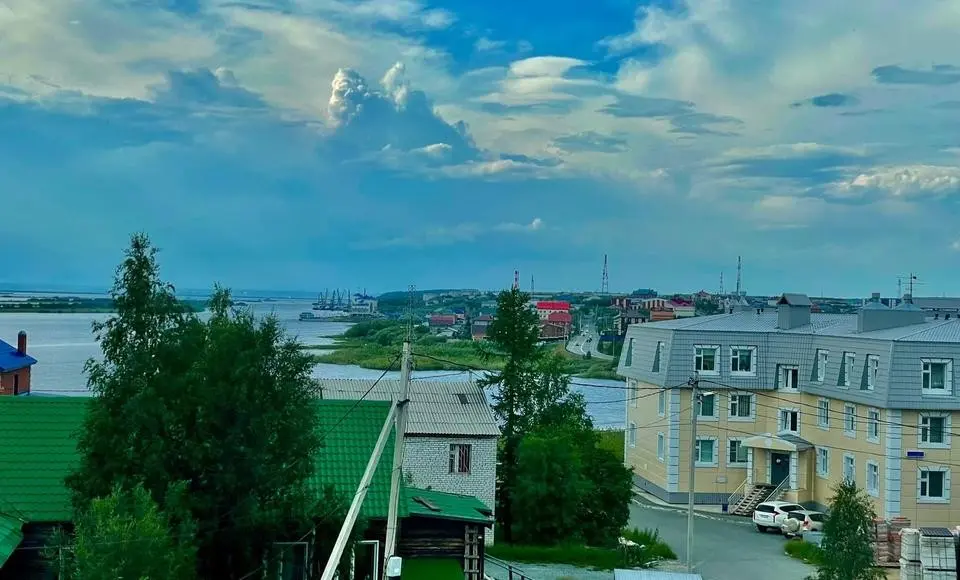 ЕДДС города Салехарда информирует о том, что 08.07.2022г. прогнозируются неблагоприятные погодные явления