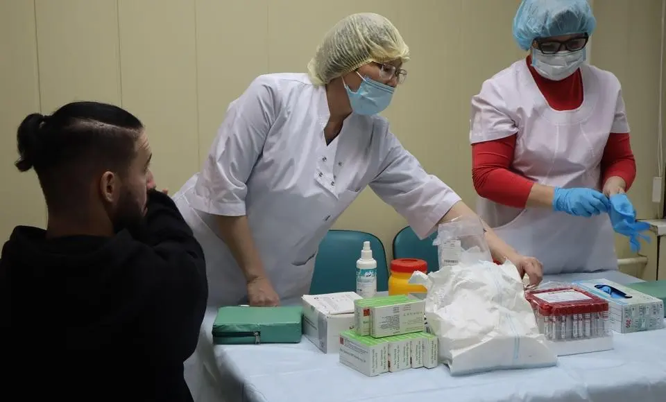 Триста больных – это много или мало? Большинство ВИЧ-инфицированных не знает о своём статусе