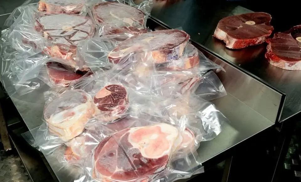 На Ямале заготавливают оленину