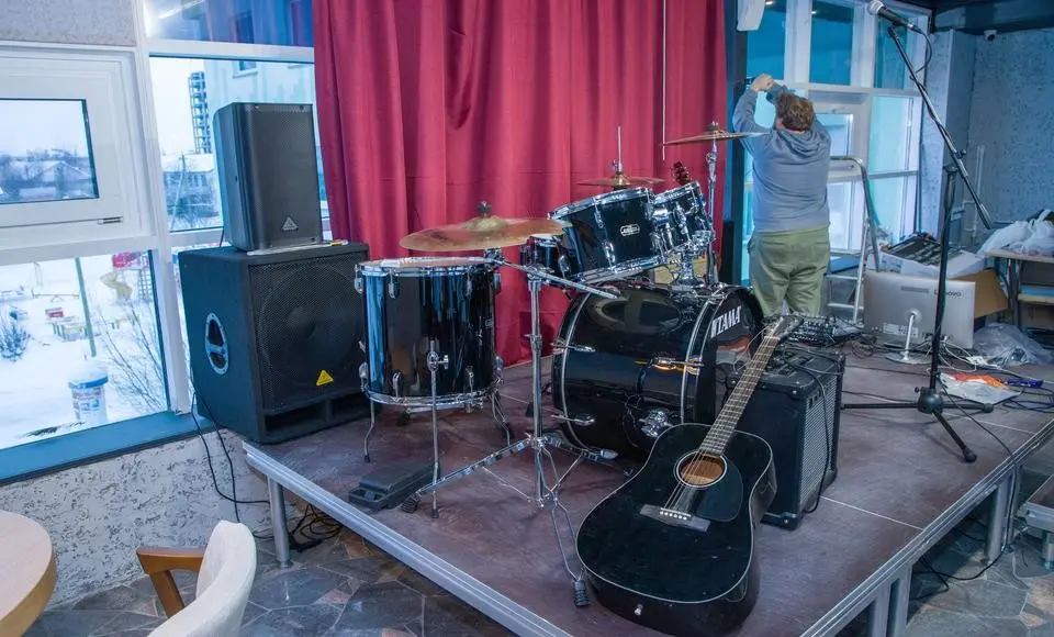 Кофейня с музыкальным акцентом. Виниловые завтраки под гитару и не только