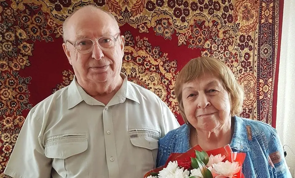Бриллиантовую свадьбу отметили ветераны салехардского землячества в Тюмени Владимир и Елена Тихоновы