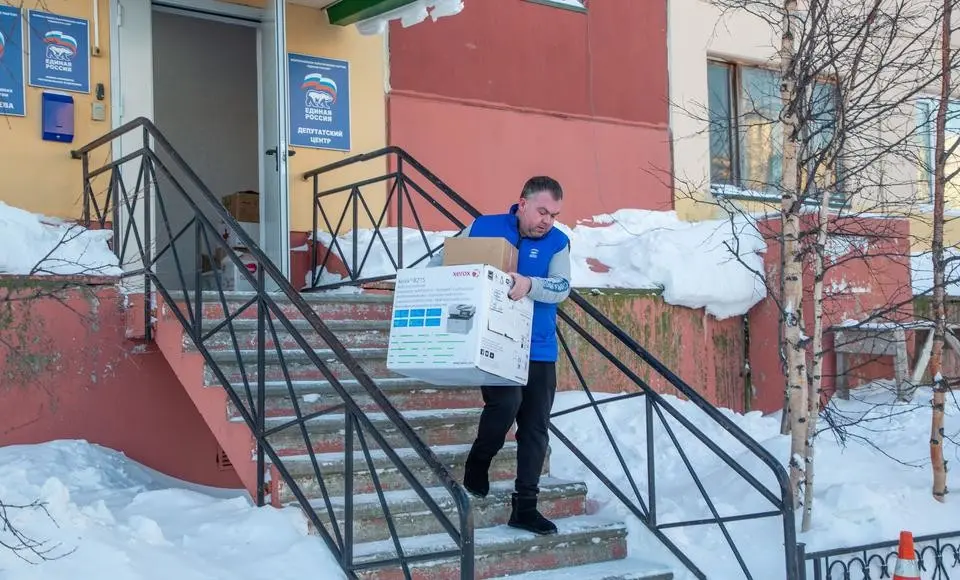 Ямальцы помогают фронту всем, чем могут