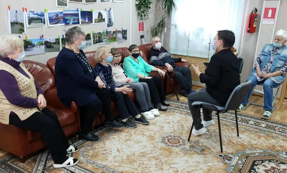 Сегодня День психолога