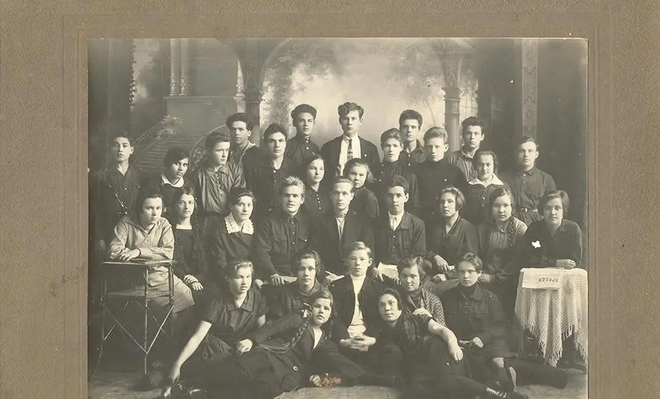 Юность Анфисы Пермяковой совпала с трудным и прекрасным временем