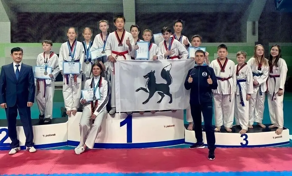 Воспитанники «Фаворита» взяли «золото» в Новом Уренгое