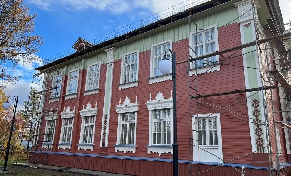 Здание начальной школы 501 стройки отреставрируют до конца года